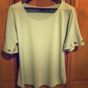 NY&C mint green shirt with grommet accent